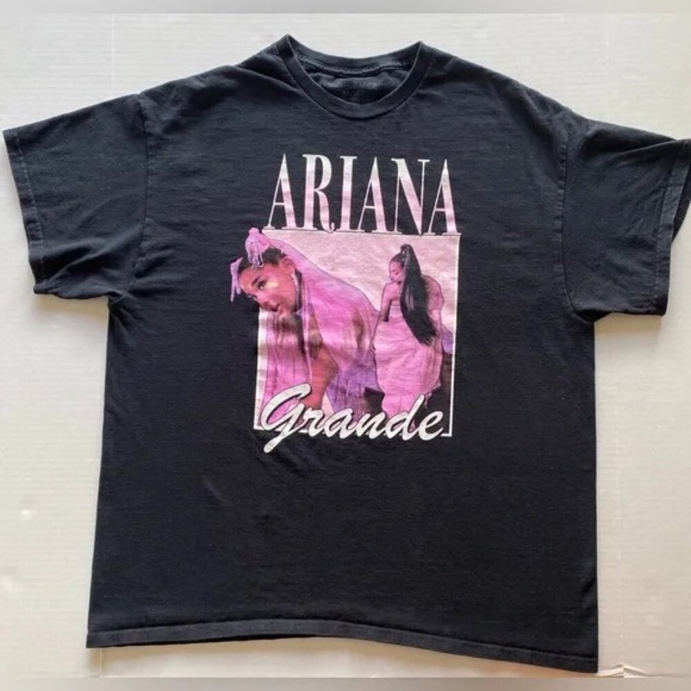 Ariana Grande Sweetner Tour XL‎ Black T-Shirt